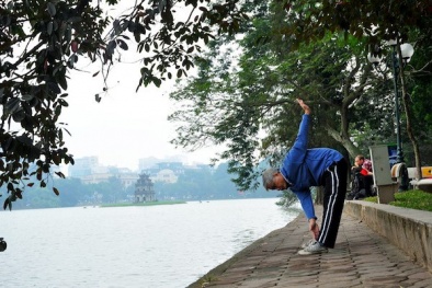 Hà Nội se lạnh trong gió mùa Đông Bắc tràn về