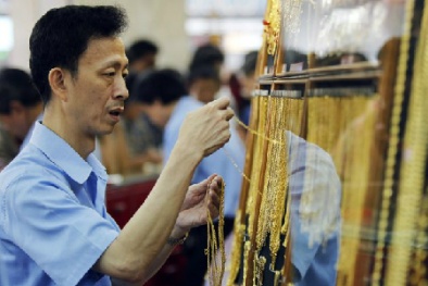 Giá vàng ngày 7/10/2014: Bất ngờ vàng quay đầu tăng giá do biến động đồng USD