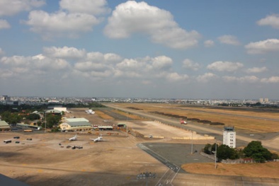 Không bán Tân Sơn Nhất để xây Long Thành