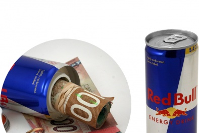 Red Bull sẽ bồi thường 10 đô cho mỗi lời phàn nàn về sản phẩm