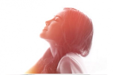 Sao Việt báo hiếu cha mẹ bằng hình xăm, vũ trường...thua xa Ngọc Trinh