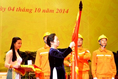 EVN NPC: Đón nhận Huân chương Độc lập hạng Nhất