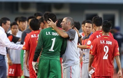 U19 Việt Nam: Đủ sức chơi, chưa đủ sức thắng