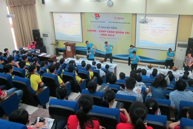 20 cá nhân nhận học bổng 'Canon - Chắp cánh nhân tài 2014'
