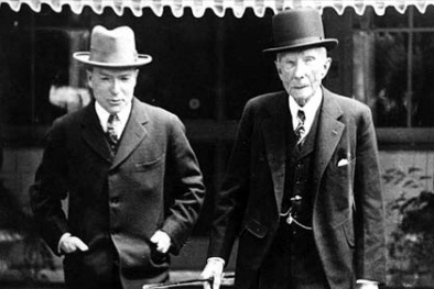 Tỉ phú sở hữu hàng trăm tỉ USD Rockefeller đã sống tằn tiện như thế nào?