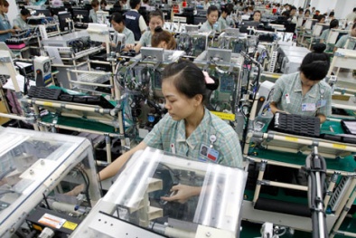 Công nghiệp điện tử vay mượn