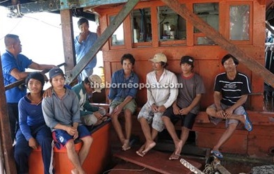 Hải tặc Philippines bắn trọng thương 2 ngư dân Việt Nam