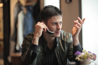 Vòng tay thông minh có chức năng đàm thoại