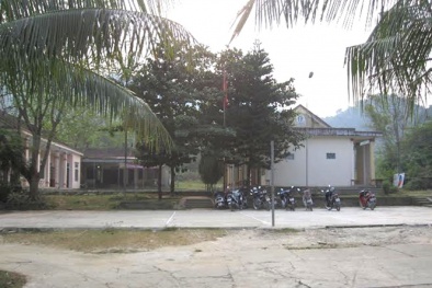 Chưa tốt nghiệp cấp 3 vẫn làm chủ tịch xã