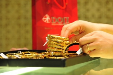 Giá vàng ngày 18/10/2014: Lực hỗ trợ không đủ mạnh đẩy giá vàng đi ngang