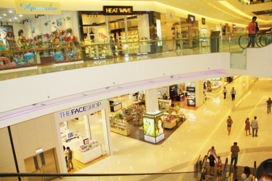 Trung tâm thương mại, siêu thị mọc lên như nấm