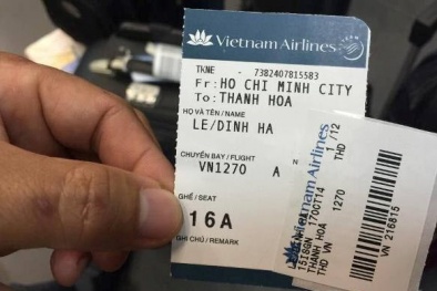Vietnam Airlines bỏ khách ở sân bay Nội Bài