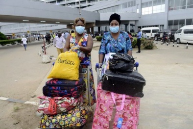Nigeria thoát dịch Ebola