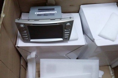 Thu giữ lô lô màn hình LCD không rõ nguồn gốc