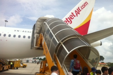 Máy bay của VietJet Air hạ cánh nhầm đầu đường băng