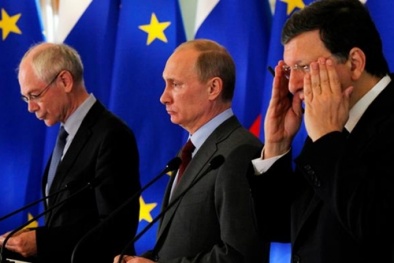 Tình hình Ukraine :EU kêu gọi Nga giúp ổn định tình hình Ukraine
