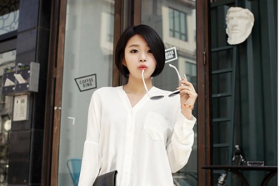 7 cách mix áo sơ mi trắng dễ dàng