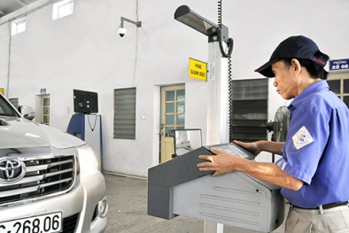 Sẽ dán nhãn tiêu thụ nhiên liệu với xe 7 chỗ từ 2015