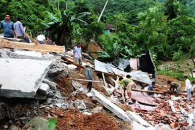 Tạm ứng 239 tỷ đồng di dời dân ra khỏi vùng thiên tai nguy hiểm