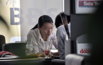 Tiết lộ rúng động của nhân viên sàn vàng 'chui'