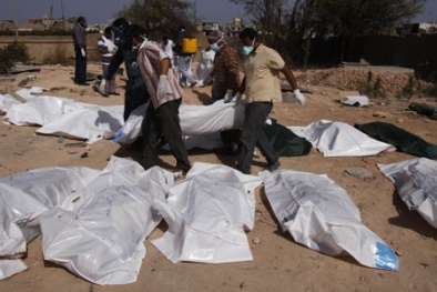 Phát hiện xác 150 người Sunni trong vụ ISIS thảm sát ở Anbar