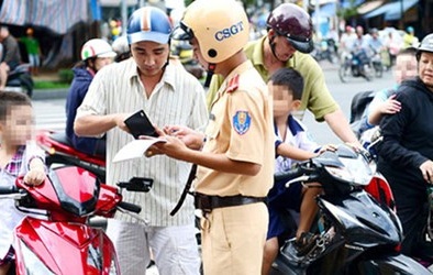 CSGT trả lại 40 triệu người bị rơi