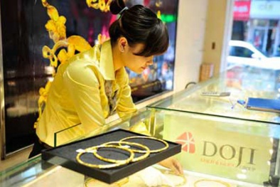 Giá vàng ngày 2/11/2014: Chuyên gia tiếp tục dự báo giá vàng còn giảm