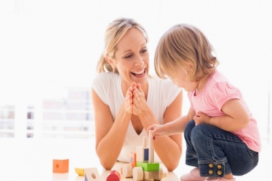 Muốn dạy con ngoan bố mẹ cần làm gì?