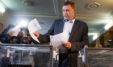 Tình hình Ukraine: Quân ly khai tổ chức đợt bầu cử gây tranh cãi ở miền đông Ukraine