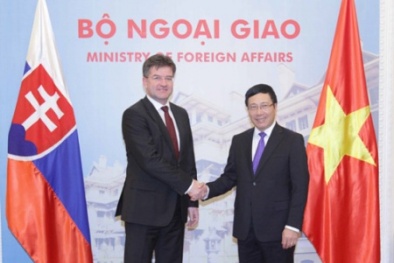 Tình hình Biển Đông ngày 6/11: Pháp, Slovakia lên tiếng về tranh chấp biển Đông