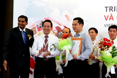 Vinamilk nhận giải thưởng trang trại bò sữa xuất sắc nhất Việt Nam