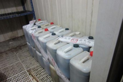 Phát hiện công ty Đài Loan sản xuất thực phẩm chứa thạch cao công nghiệp