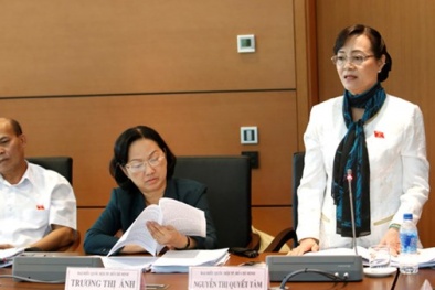 Bộ máy chồng chéo hành dân khổ