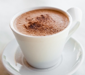 Cách làm cacao nóng cho một giấc ngủ ngon