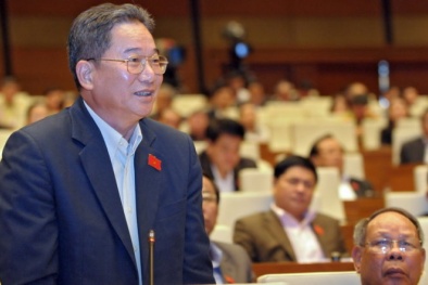 Nhiều công chức cứ ngồi ì, không đuổi được