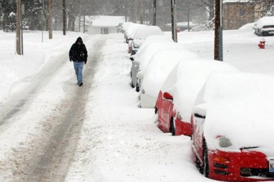 Bão tuyết lớn đổ bộ vào thành phố Buffalo khiến nhiều người thiệt mạng