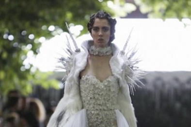 BST Thu đông cao cấp đến từ kinh đô thời trang Pháp đến Việt Nam