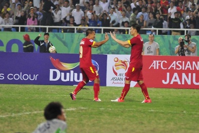 AFF Cup 2014: Tuyển Việt Nam vẫn có nguy cơ bị loại dù thắng đậm Lào