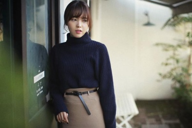 Phối đồ đẹp với áo len cổ lọ cho cô nàng công sở