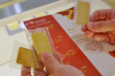 USD giảm kéo giá vàng thế giới đi lên