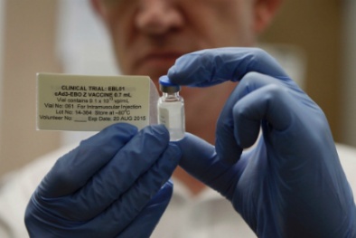 Thử nghiệm thành công văcxin phòng Ebola