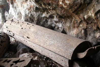 Kỳ bí thế giới mộ cổ táng treo trong hang ở Suối Bàng