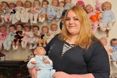 Cô gái trẻ khó tìm bạn trai vì đam mê sưu tập búp bê 