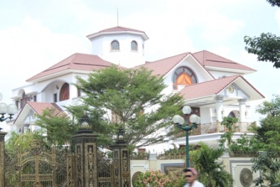 Con trai ông cựu Tổng thanh tra Chính phủ giải trình tài sản 'khủng'