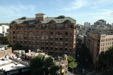 Sống ở chung cư: Lợi nhiều hại ít