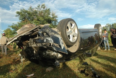 CSGT đi xe sang đâm chết 2 dân quân: Nghi vấn biển số xe giả