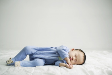 Thu hồi quần áo ngủ cho trẻ sơ sinh vì dễ bắt lửa