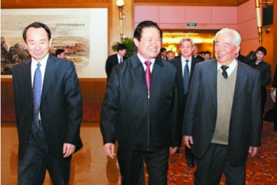 Chu Vĩnh Khang xây dựng đế chế quyền lực như thế nào