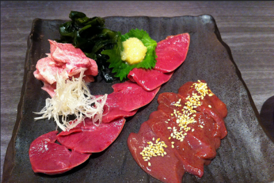 Nhật Bản cấm món ăn chế biến từ thịt lợn sống