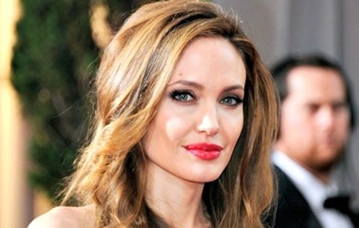 Hé lộ nhiều bí mật và cuộc sống tàn nhẫn tại Hollywood